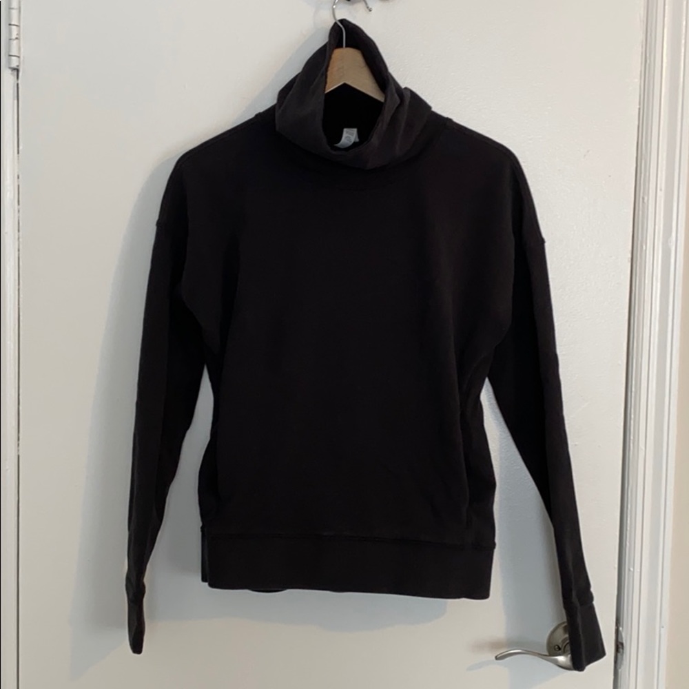 Lululemon Sweatshirt